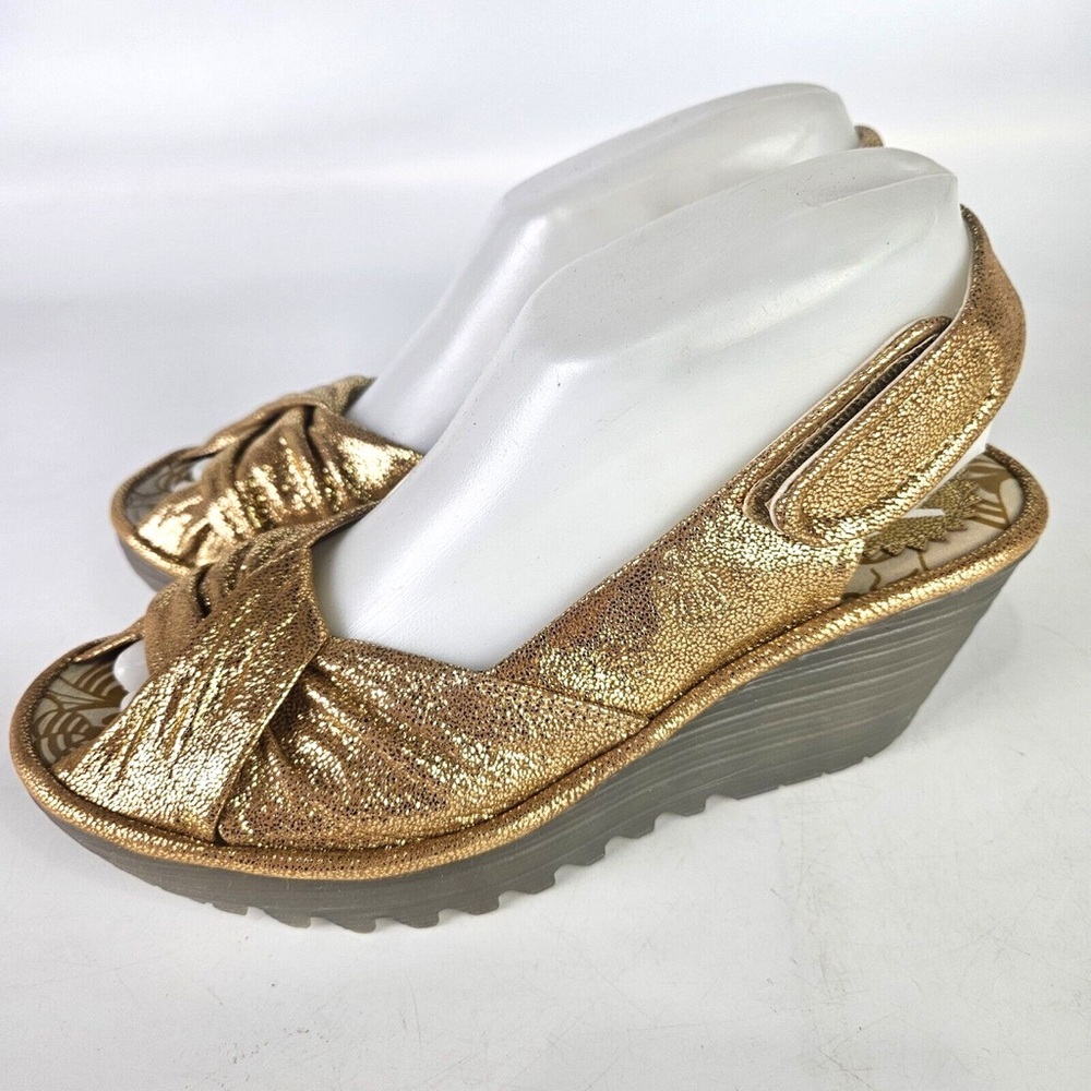 Fly London Yakin Women's Gold Slingback Heels size 41/9 - Picture 5 of 8